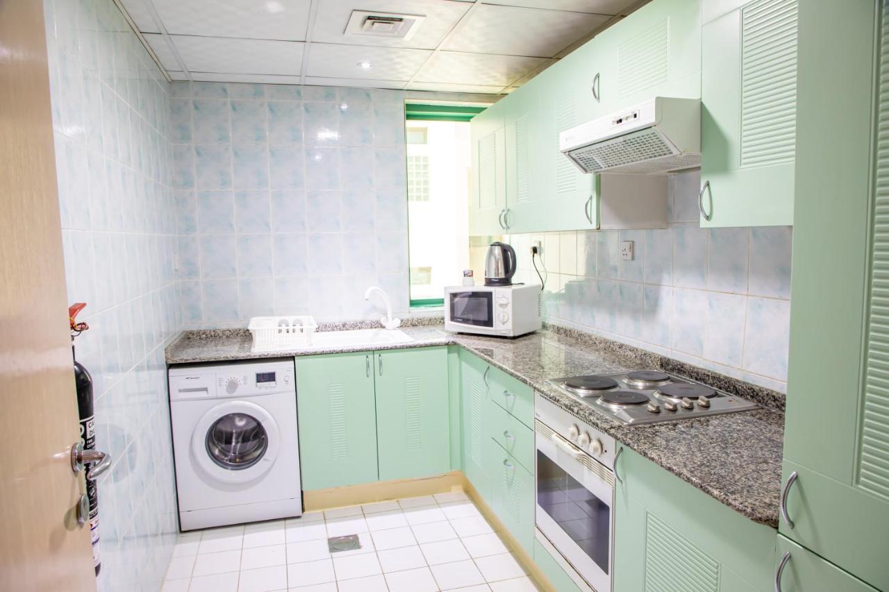 Wescott Pearl Hotel Apartments ดูไบ ภายนอก รูปภาพ