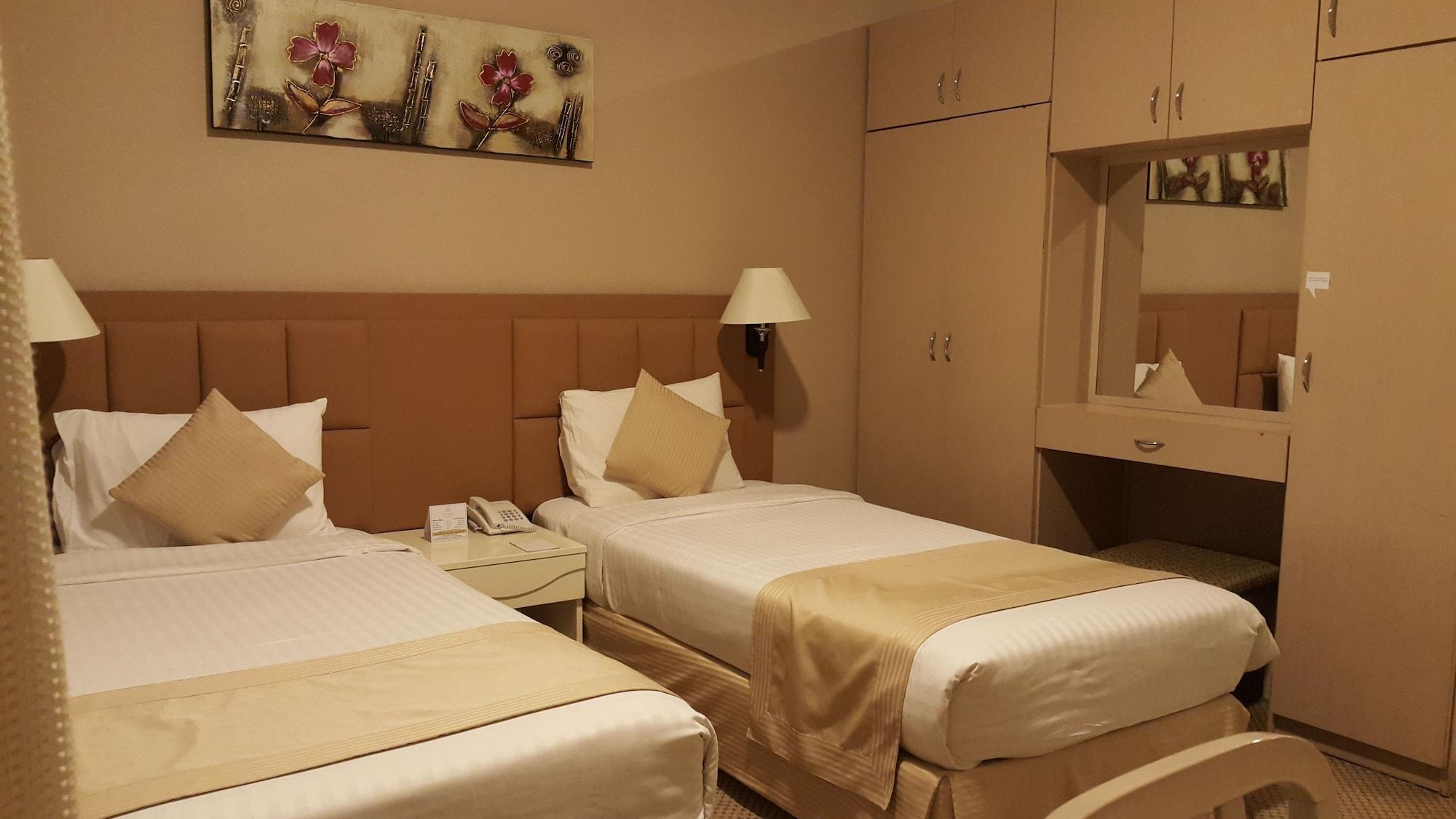 Wescott Pearl Hotel Apartments ดูไบ ภายนอก รูปภาพ