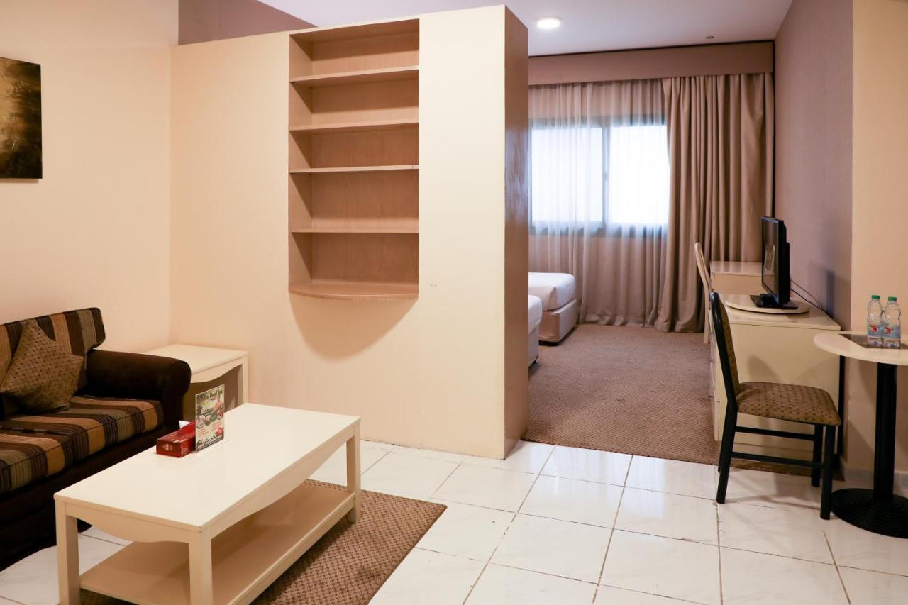 Wescott Pearl Hotel Apartments ดูไบ ภายนอก รูปภาพ