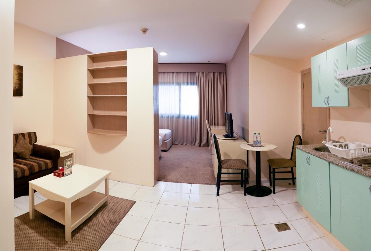 Wescott Pearl Hotel Apartments ดูไบ ภายนอก รูปภาพ