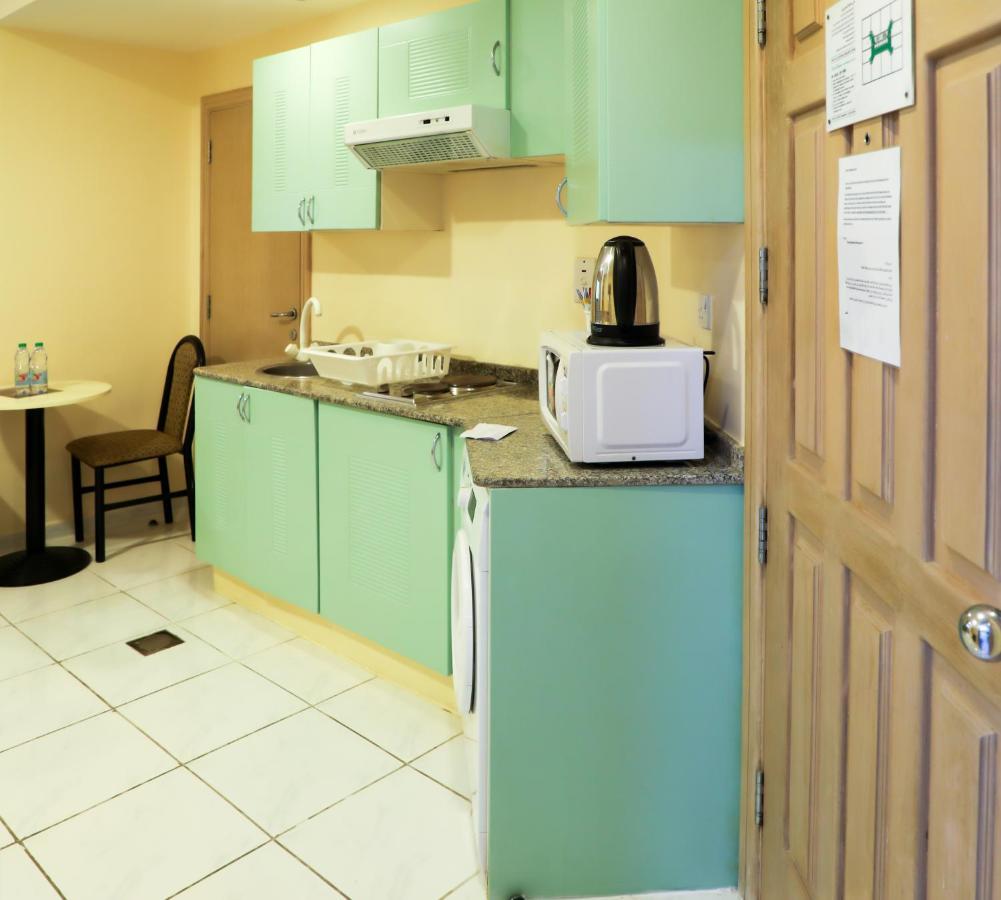 Wescott Pearl Hotel Apartments ดูไบ ภายนอก รูปภาพ